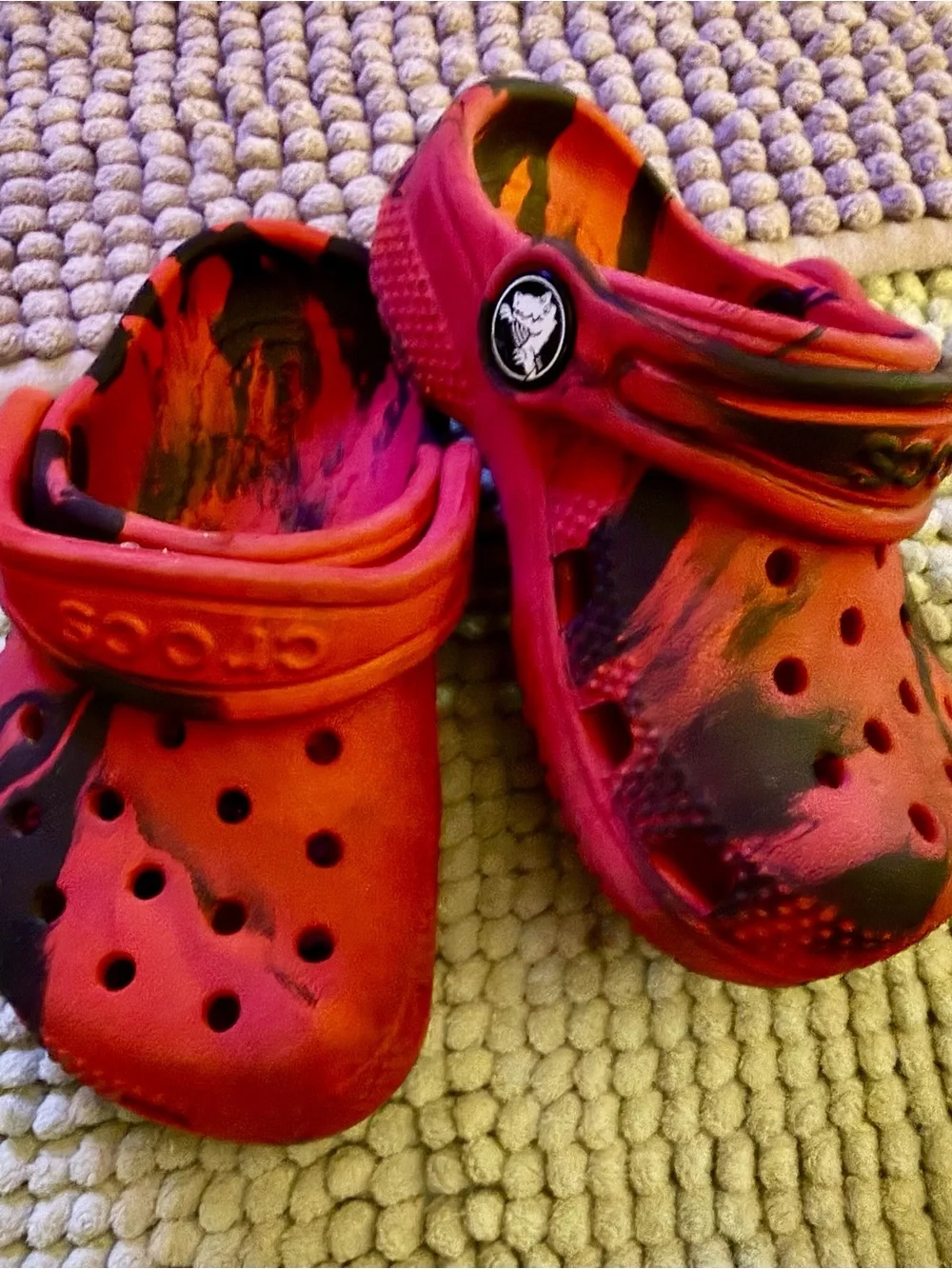 Crocs kids C6 Red and Black Slip-On Clogs - Comfortable Everyday Shoes